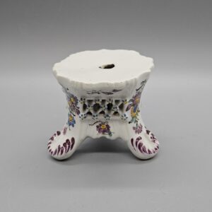 A rare Bow pierced concave stand, circa 1762