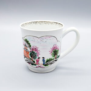 A fine Worcester ‘scratch-cross’ period coffee cup, circa 1754