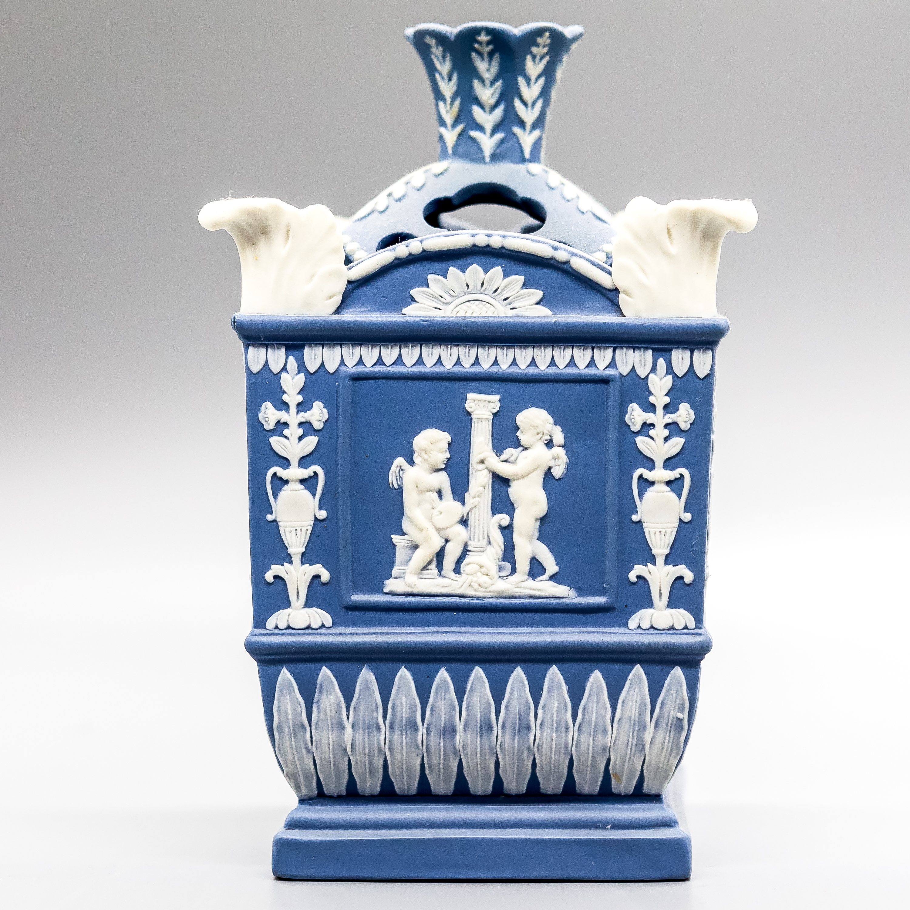 A Neale and Co blue jasper flower vase and pierced cover, circa 1786