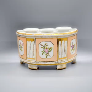 Probably Chamberlain Worcester D-shaped bough pot, circa 1805