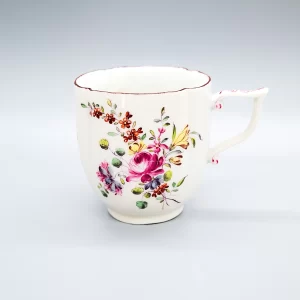 Derby quatrefoil-shaped chocolate cup with ‘wishbone’ handle, circa 1756 -58