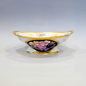 A fine comport, Coalport or Miles Mason, circa 1805