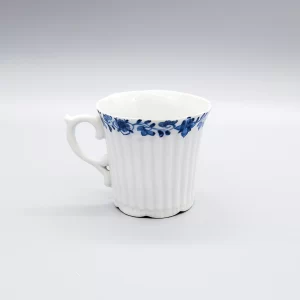 An early Worcester coffee cup, circa 1754
