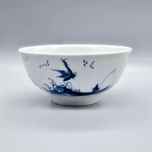 A Worcester bowl in The Cormorant pattern, circa 1756