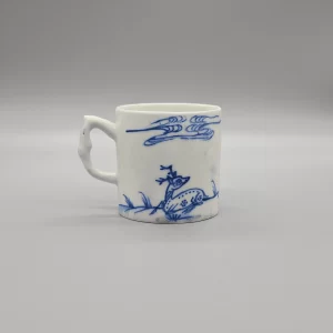 An attractive small Bow coffee can, circa 1750-52