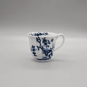 A Worcester facetted coffee cup, circa 1758-60