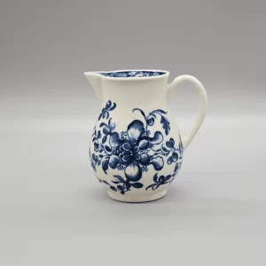 A small Worcester sparrowbeak cream jug, circa 1765-70